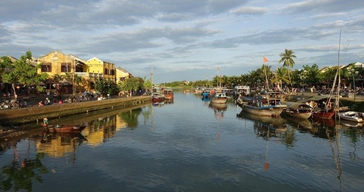 Charming Vietnam Tour Package